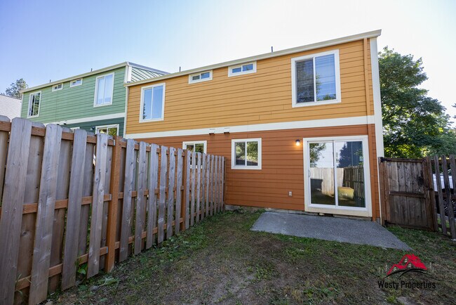 Building Photo - 5147 NE Killingsworth St