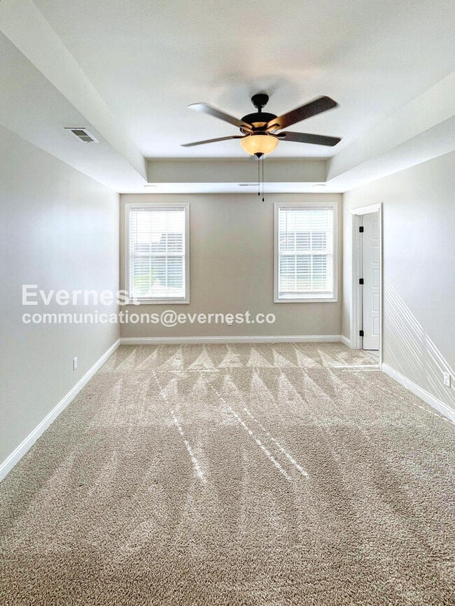 Building Photo - 1101 Cardinal Crk Dr