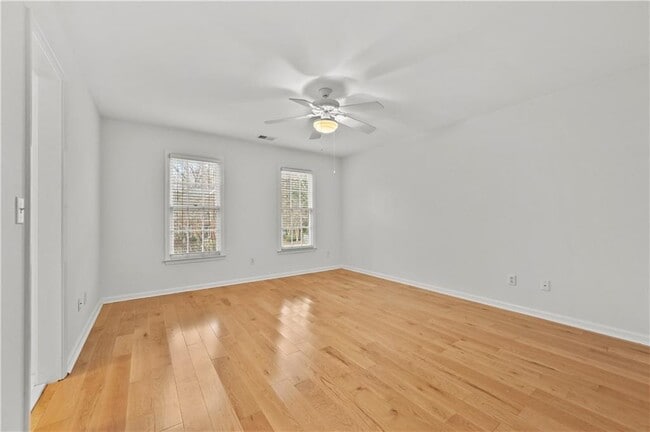 Building Photo - 1070 Admiral Crossing