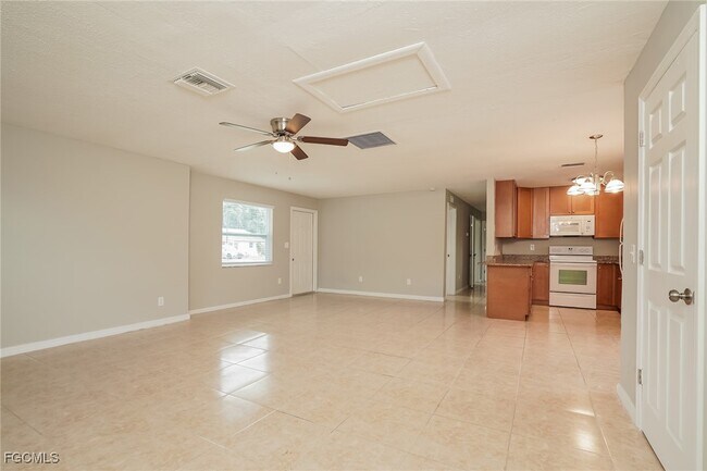 Building Photo - 19058 Flamingo Rd