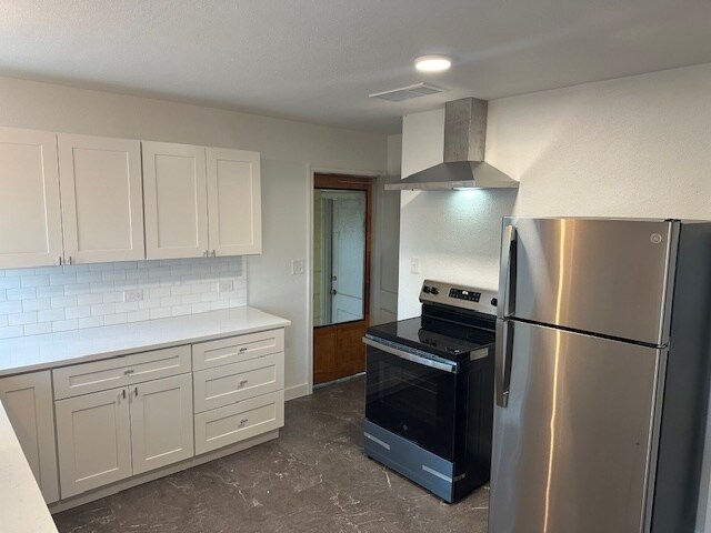 Building Photo - 16715 SE Evergreen Ln