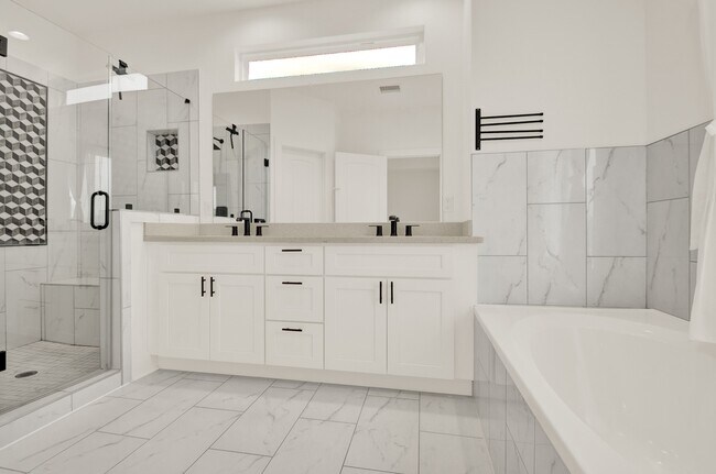 Building Photo - 6635 T C Jester Blvd