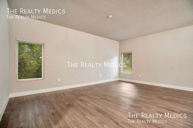 Building Photo - 1493 Hayworth Cir NW