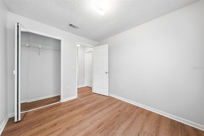 Building Photo - 7473 Belle River Ct