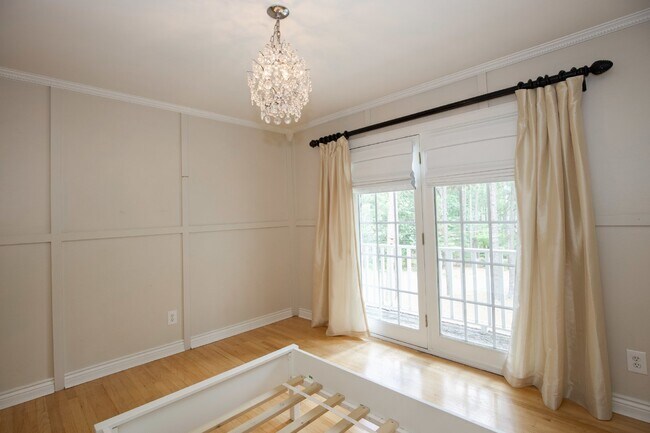Building Photo - Stunning home in Weymouth Woods Southern P...