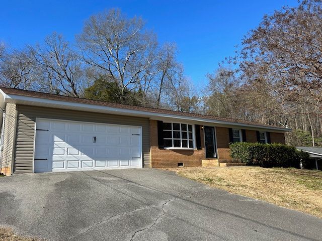 Building Photo - 207 Cherry Hill Dr