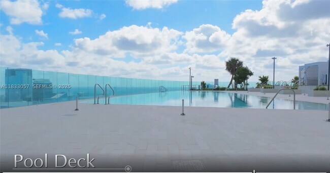 Building Photo - 300 Biscayne Blvd