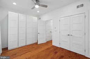 Building Photo - 2515 N Front St