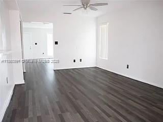 Building Photo - 11551 SW 123rd Ave