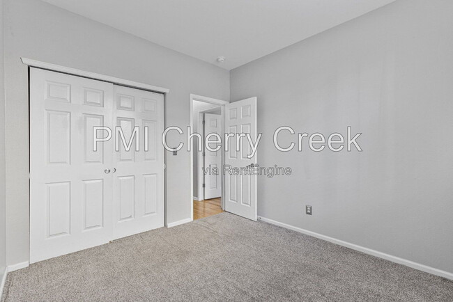 Building Photo - 18647 E Vassar Dr