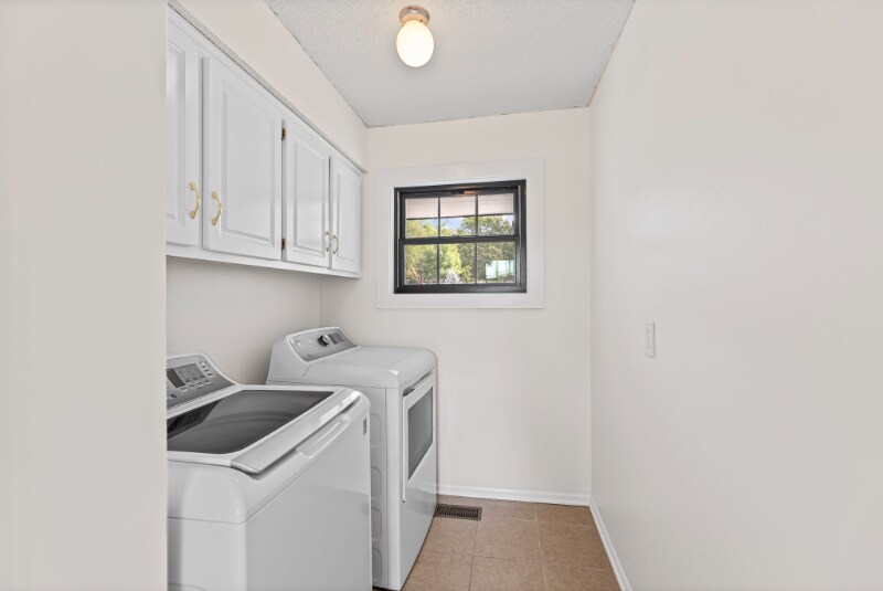 Building Photo - 12752 Granada Ln