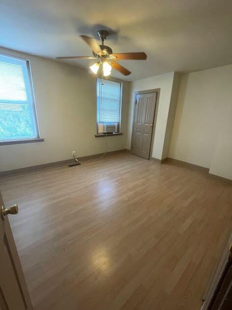 Apt 2 - Bedroom 3 - 3103 Haverford Ave