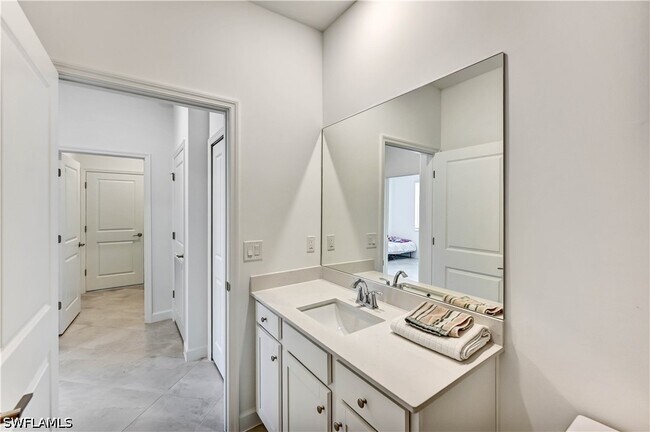 Building Photo - 20545 Hazelnut Ct