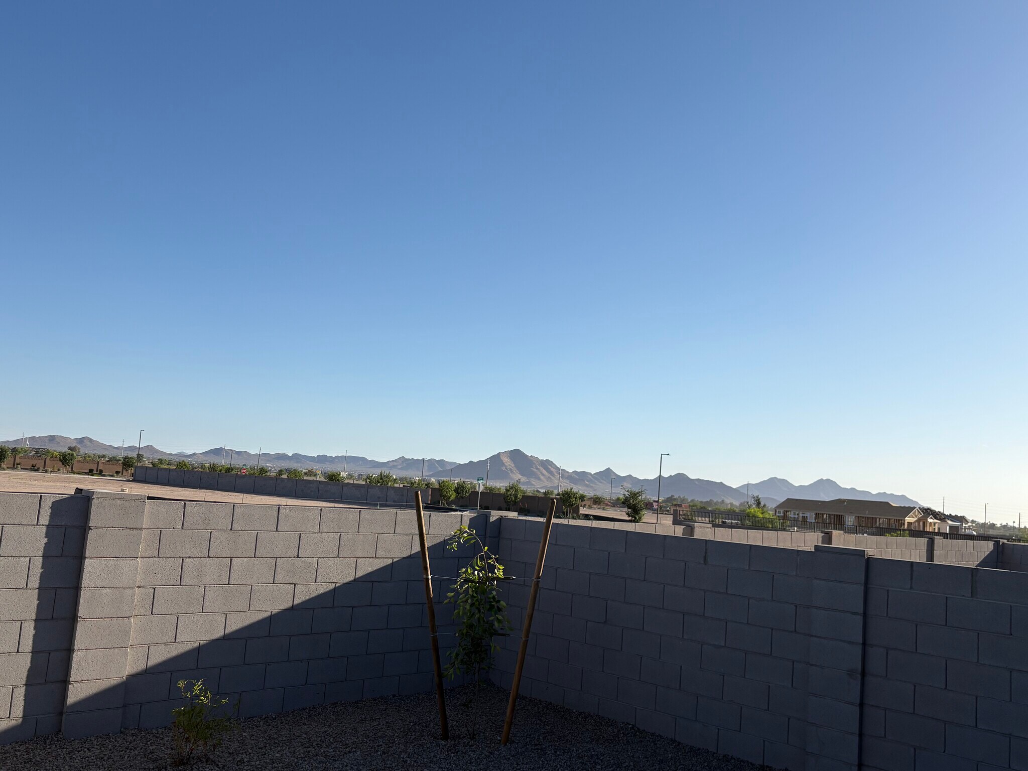 Building Photo - 675 W Riparian Dr