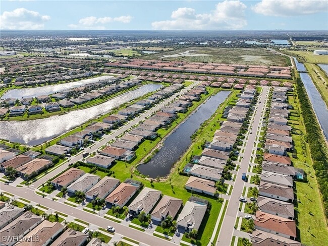 Building Photo - 2445 Orchard St