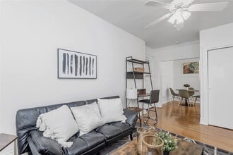 Building Photo - 738 DeMun