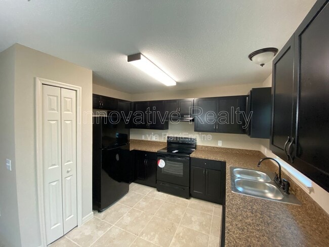 Building Photo - 468 Malauka Radial