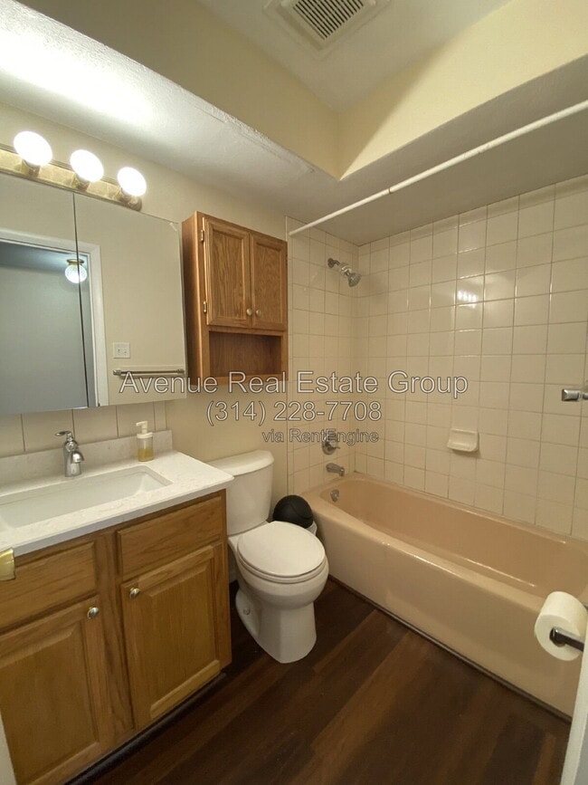 Building Photo - 10379 Forest Brook Ln