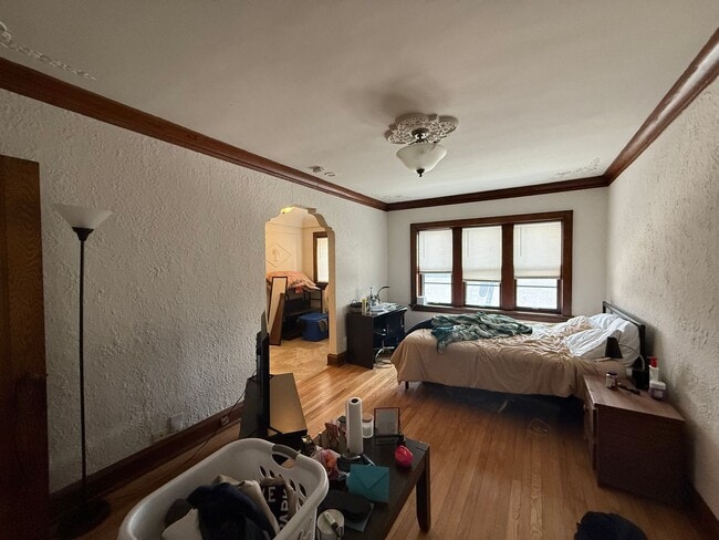 Interior Photo - 1628 Franklin