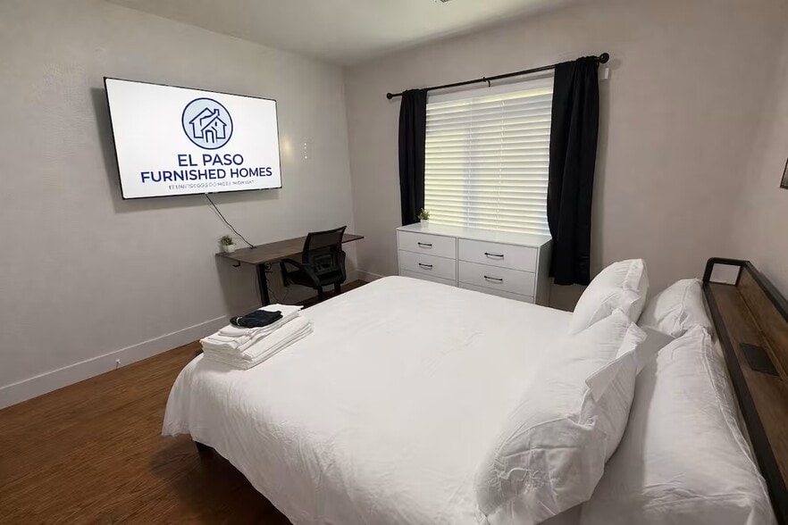 Building Photo - 3711 Nashville Ave