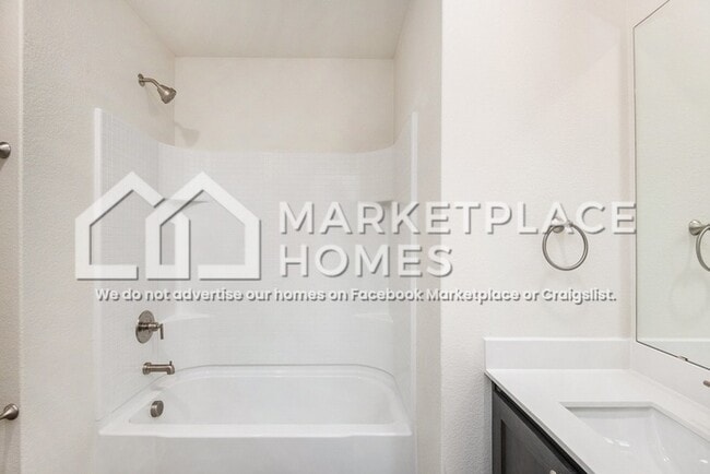Building Photo - 11020 Gray Mare Dr
