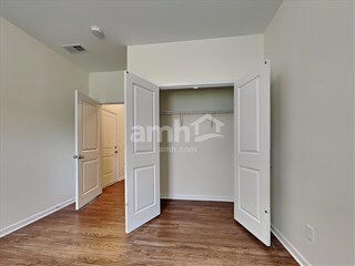 Building Photo - 209 Orion Way