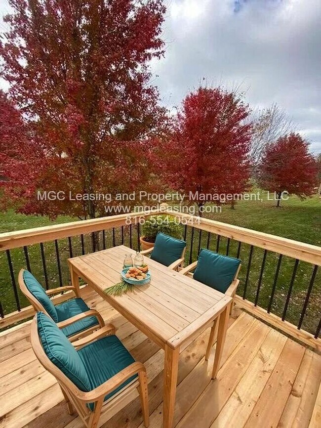 Building Photo - Special Offer of $100 off with a 16 Month ...