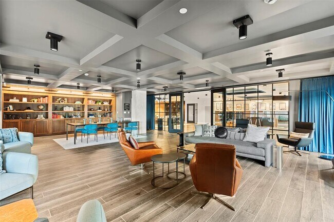 Building Photo - 4315 S Congress Ave