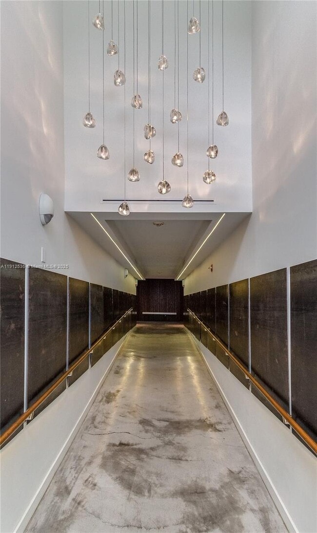 Building Photo - 1700 Meridian Ave