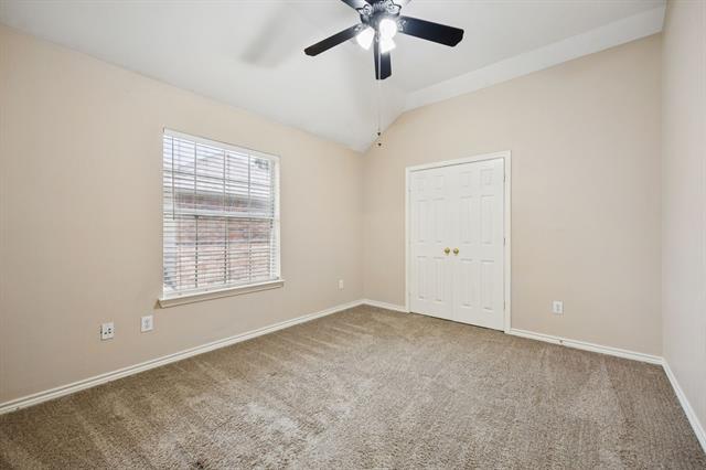 Building Photo - 1009 Spanish Oak Dr