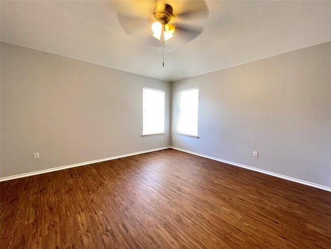 Building Photo - 3761 Top Rock Ln