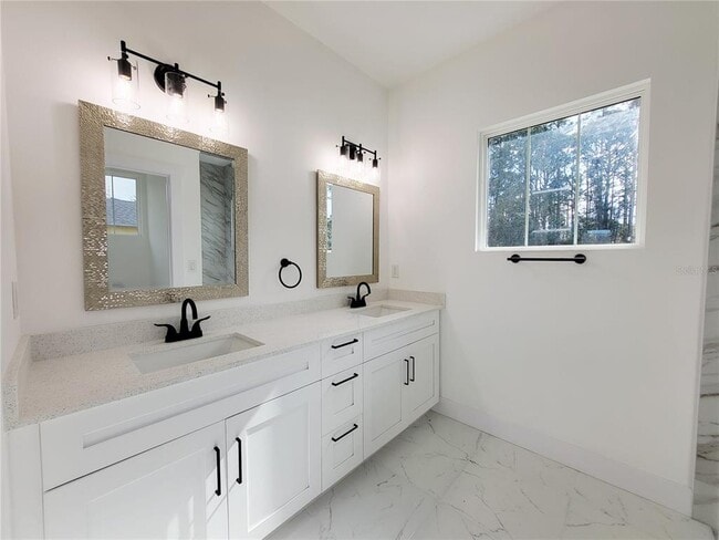 Building Photo - 1751 Nandina Ct NW