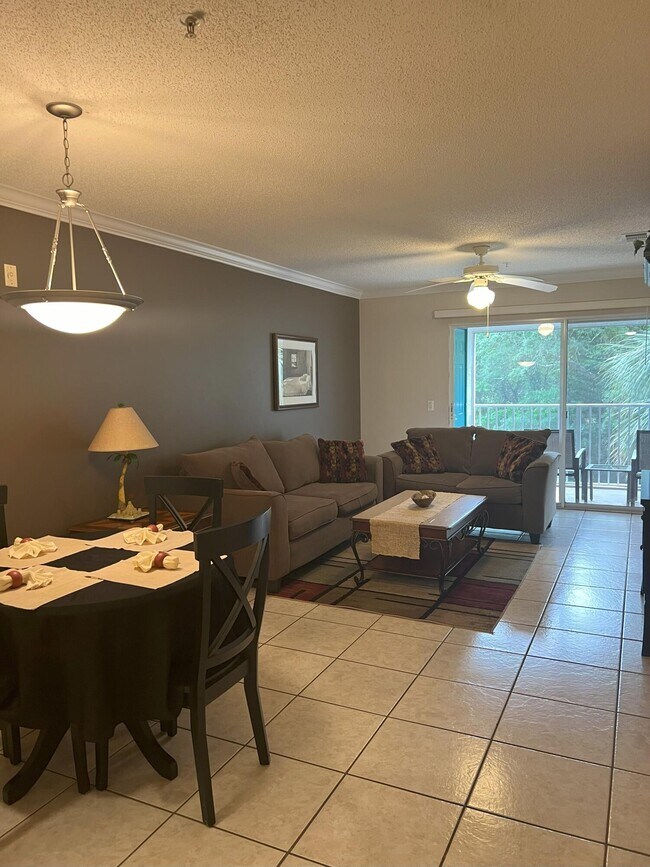 Building Photo - 4274 Calinda Ln