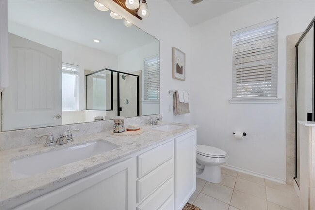 Building Photo - 468 Sheepshank Dr