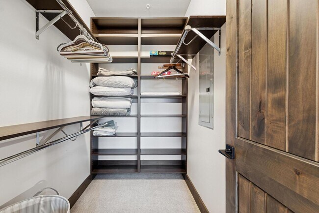 Building Photo - Delightful Monterra 2 Bed 2 Bath Condo with Views of Glacier Park