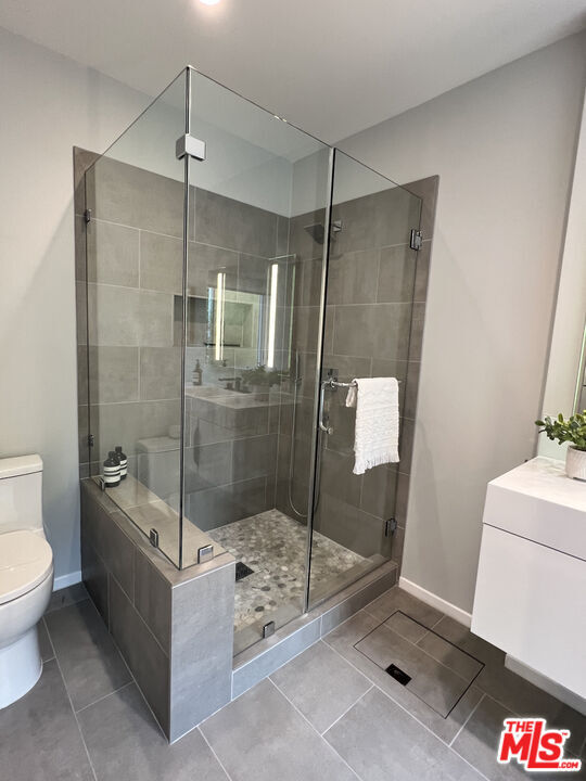 Building Photo - 390 N Baldwin Ave