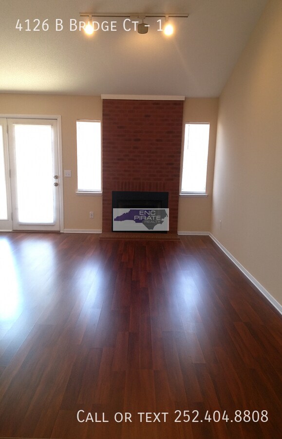 Building Photo - 4126B Bridge Ct