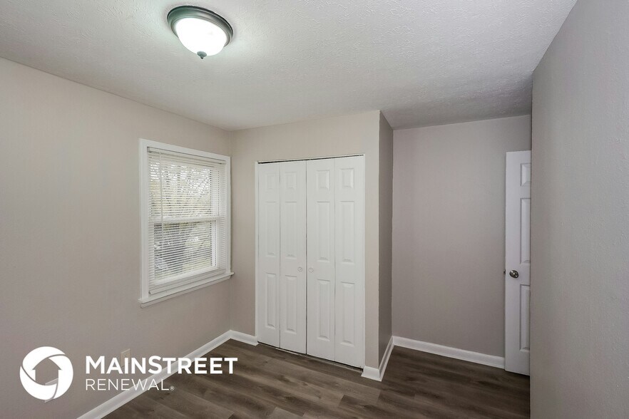 Building Photo - 803 Candleglow Ct