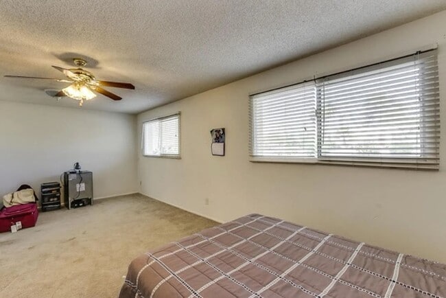 Building Photo - 5-Bed 3.5 Bath Tempe Home with Private Pool & Prime ASU Proximity