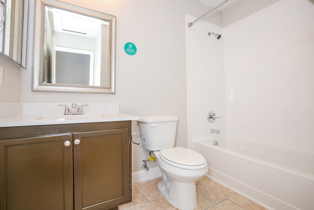 Building Photo - 364 Rancho Del Norte Dr