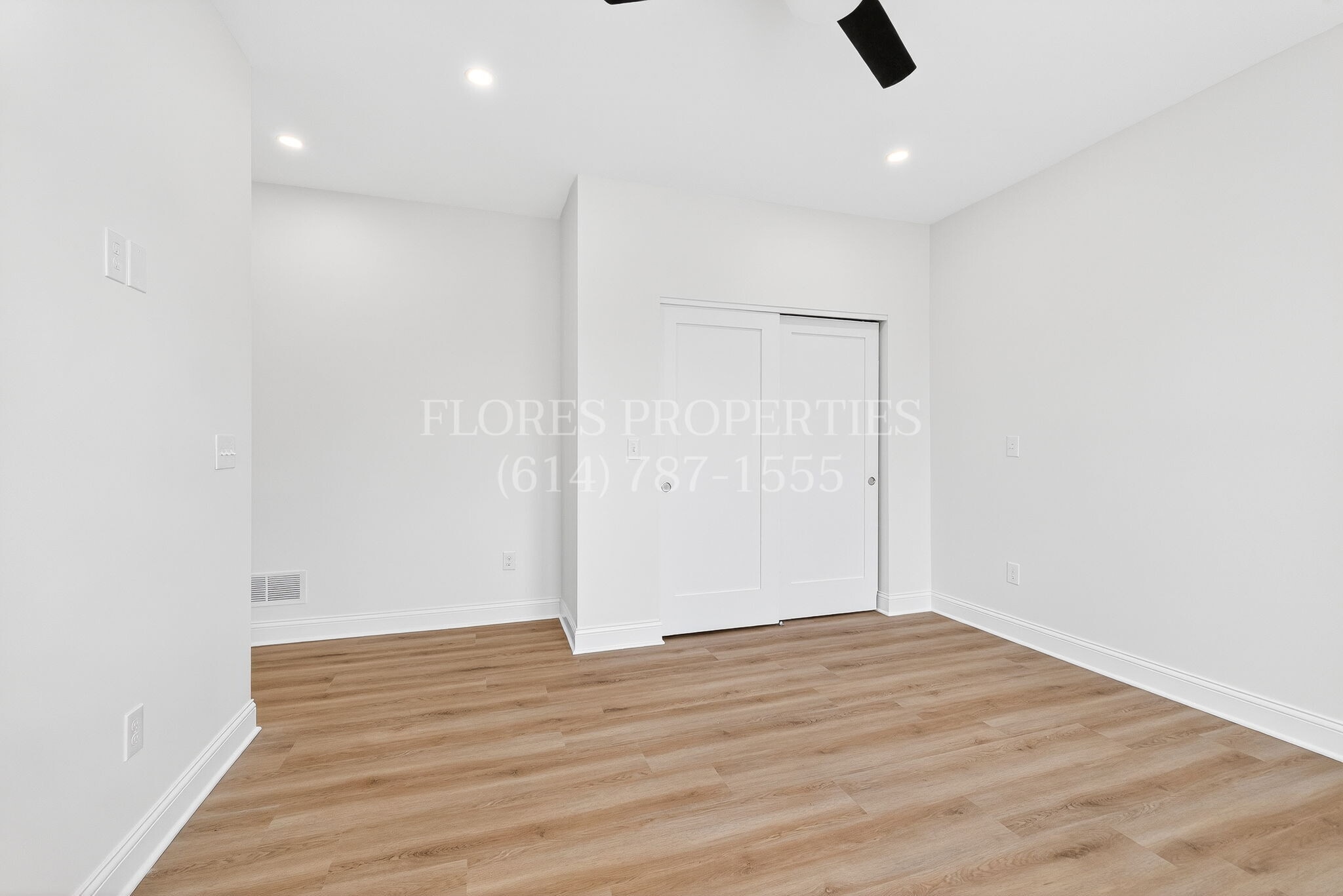 Building Photo - 696 S 22nd St