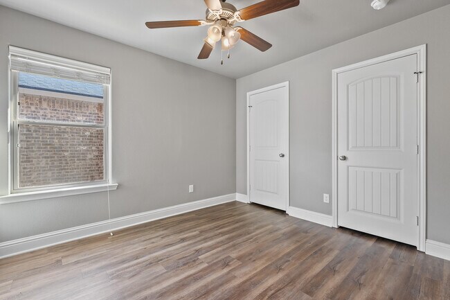 Building Photo - 7029 34th Pl