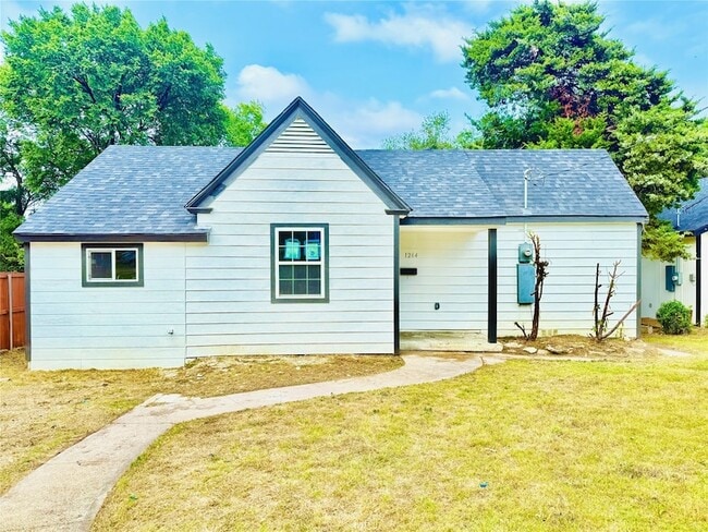 Building Photo - 1264 Cedar Haven Ave