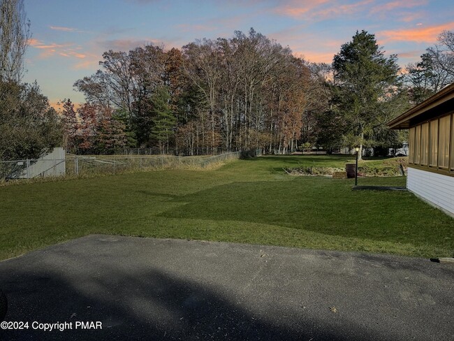 Building Photo - 309 Hemlock Ln