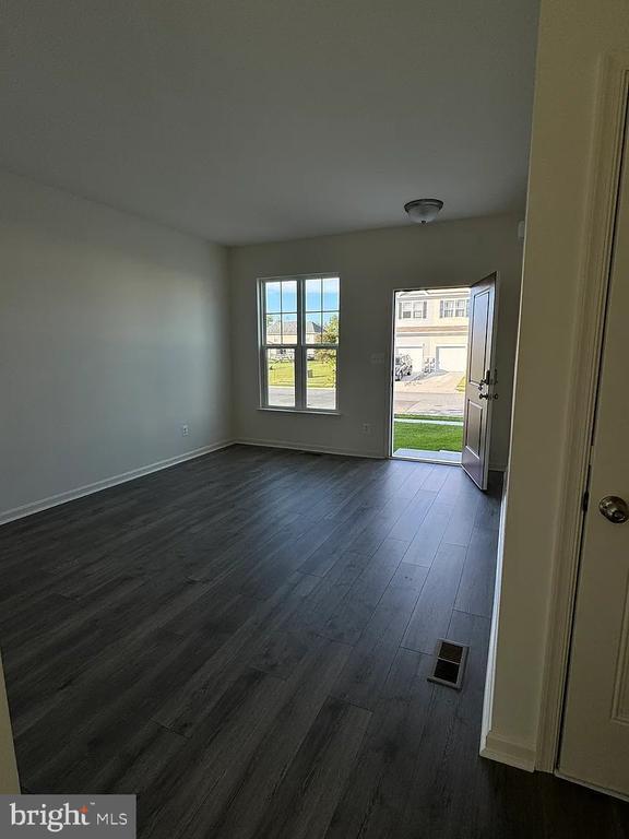 Building Photo - 318 Appleby School Rd