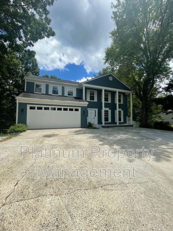 Building Photo - 3757 Peachtree Corners Cir