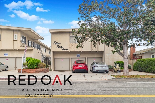 Building Photo - 1537 9th St