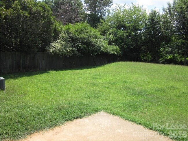 Building Photo - 11411 Misty Valley Ct