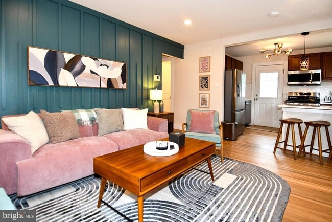 Building Photo - 503 Woodston Rd