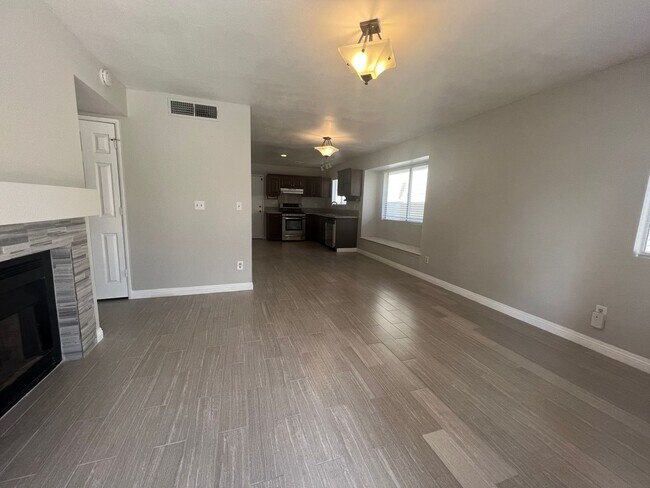 Building Photo - 362 Cavos Way